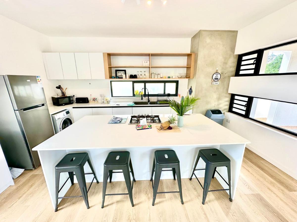 Into The Sea - Modern Home Close To The Beach Албион Екстериор снимка